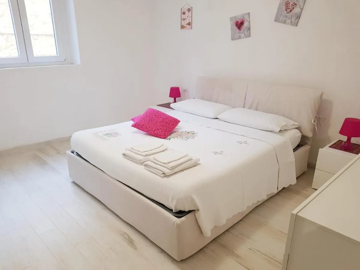 Casa Vacanze Matilde لا سبيتسْيا 0*,  إيطاليا